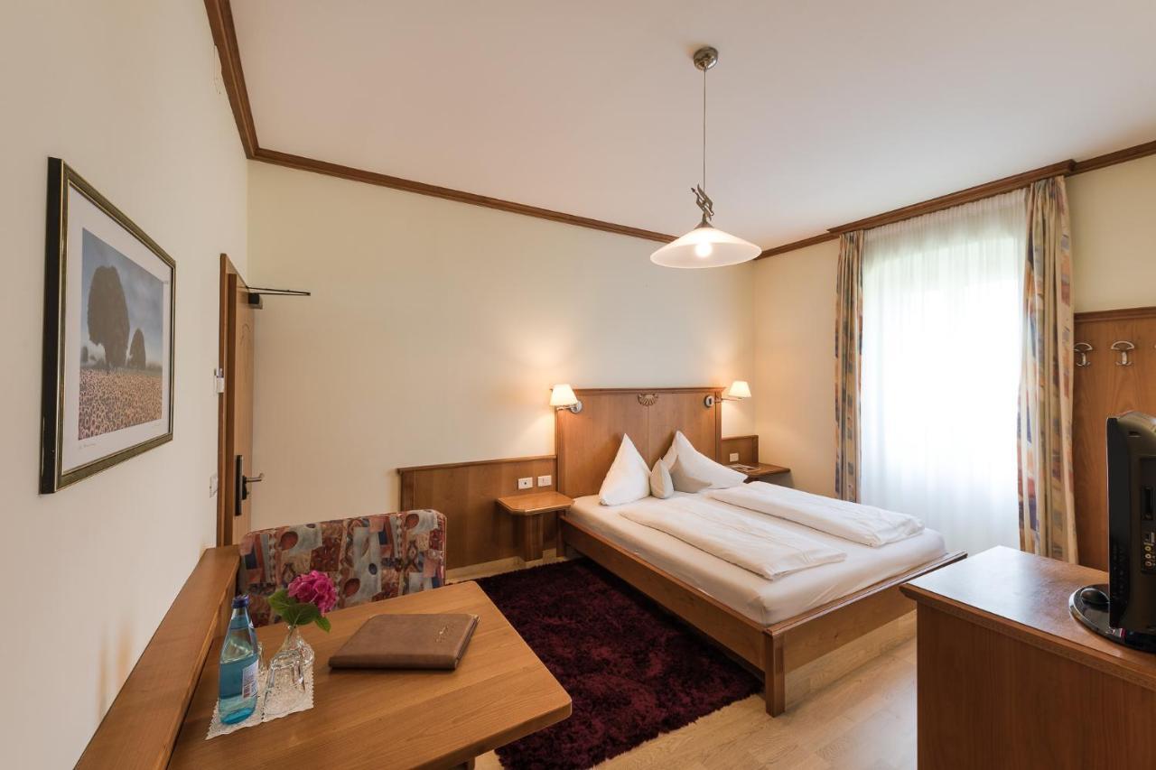 Hotel Mandelhof أبيانو سولاّ ستراذا المظهر الخارجي الصورة